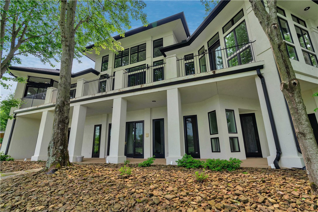 Champions Golf & Cc Rogers - Residential