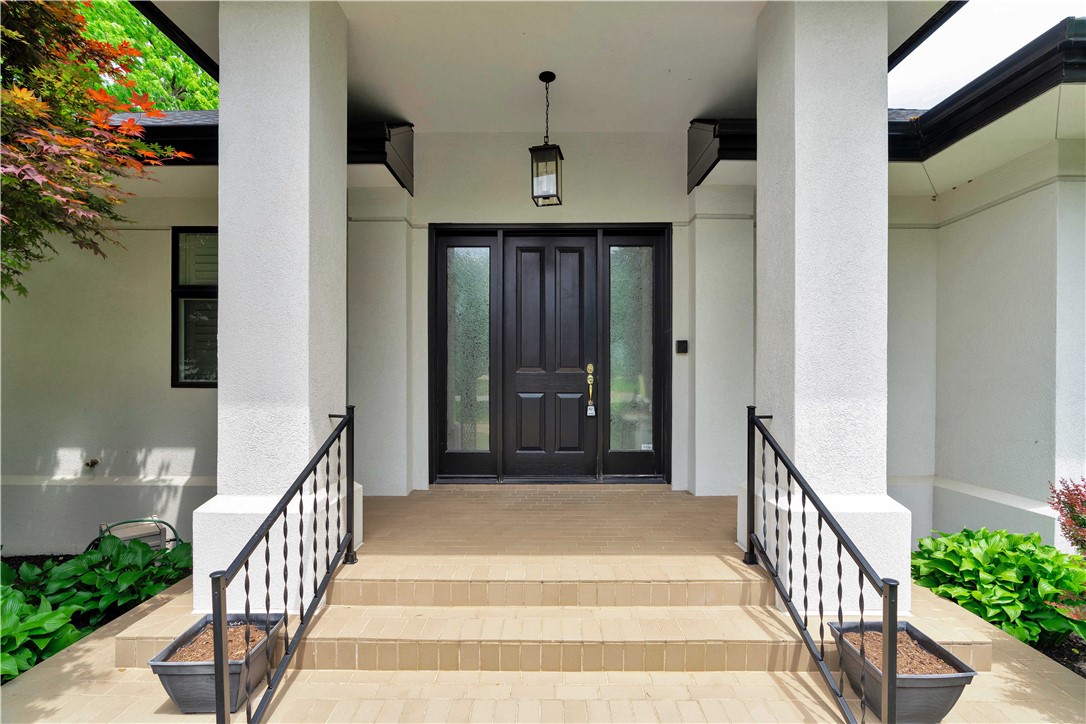 Champions Golf & Cc Rogers - Residential