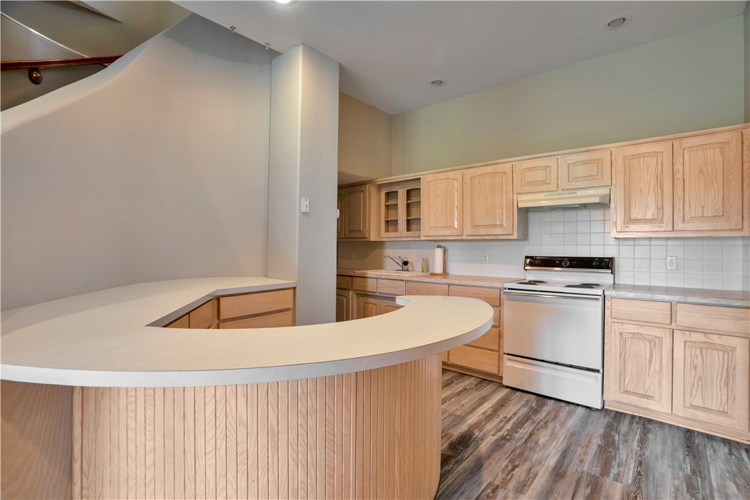 Champions Golf & Cc Rogers - Residential