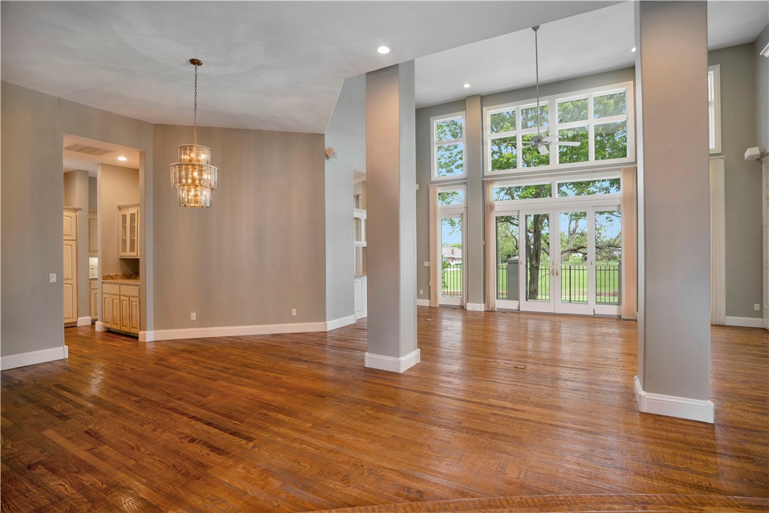 Champions Golf & Cc Rogers - Residential