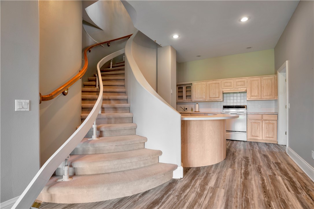 Champions Golf & Cc Rogers - Residential