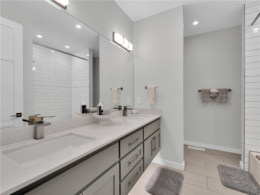 SOUTHSIDE SUB - BENTONVILLE - Residential