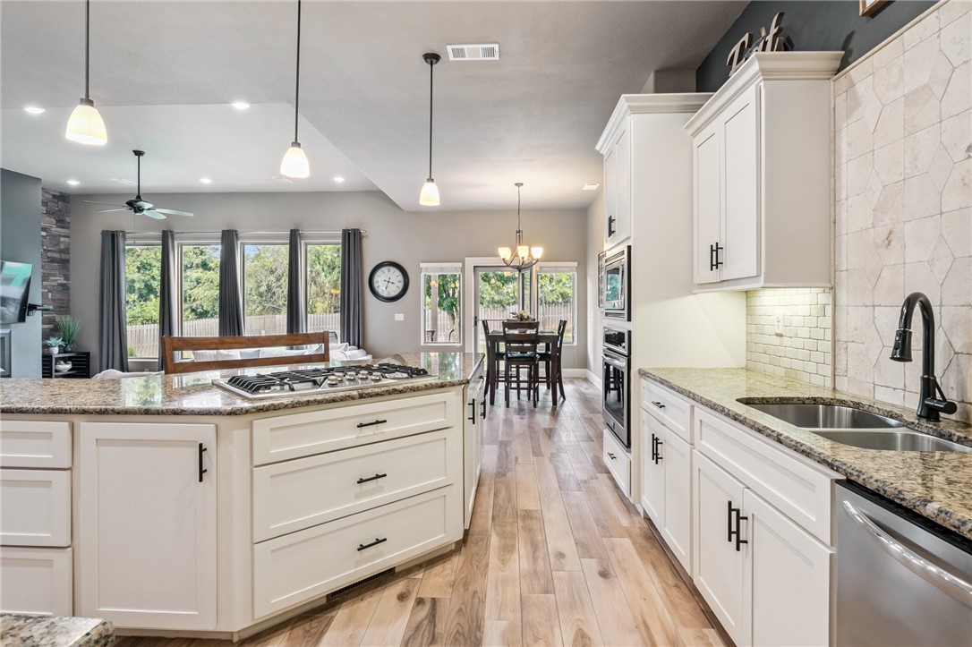 Quailridge Ph Ii Centerton - Residential