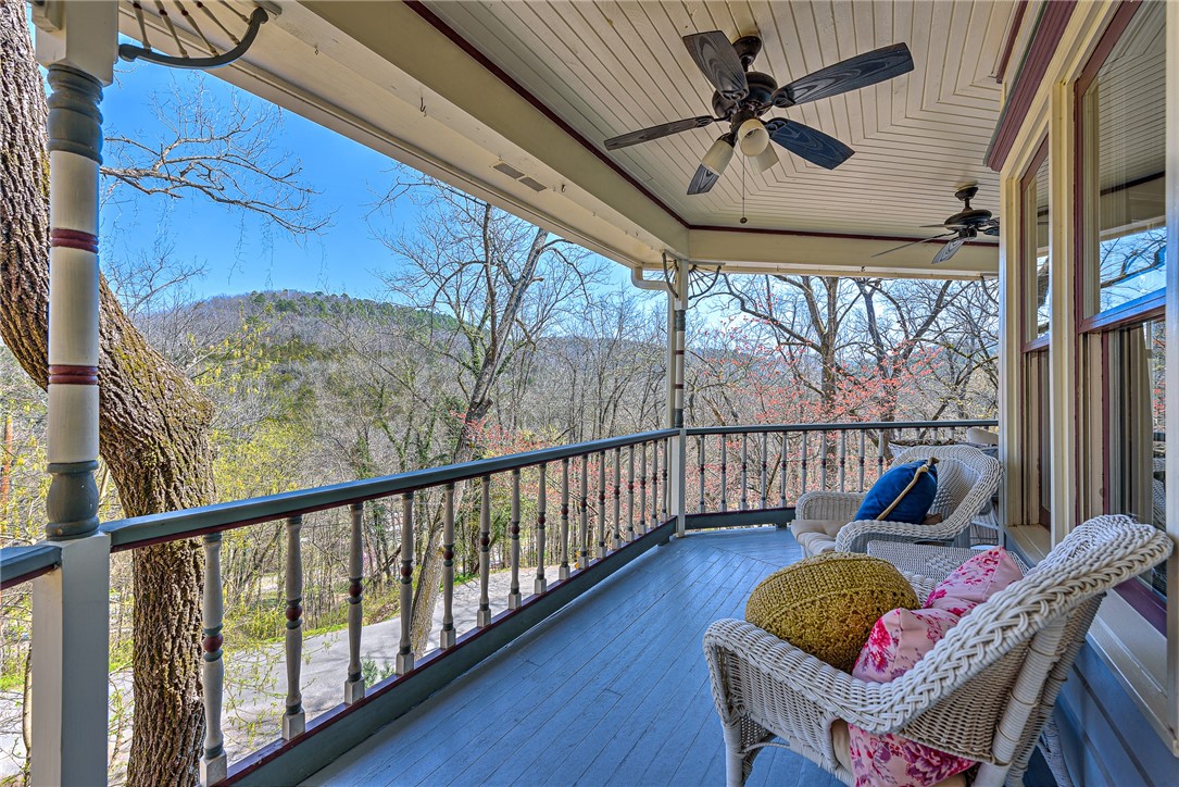 Magnetic Bays Sur - Residential