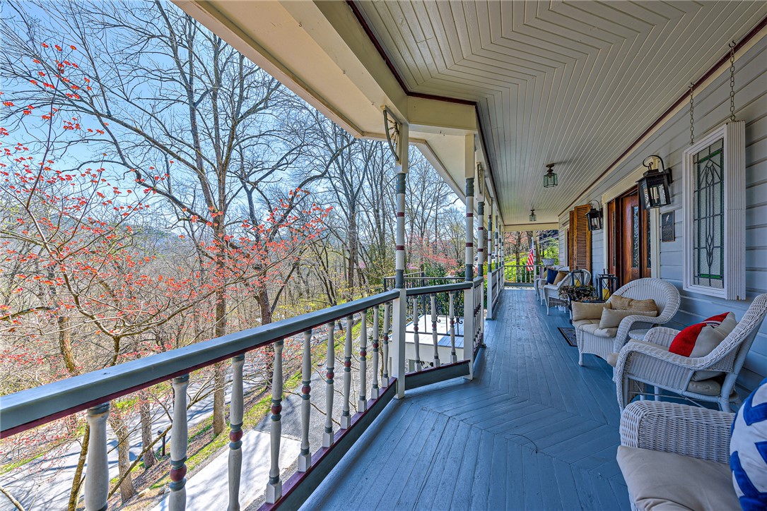 Magnetic Bays Sur - Residential