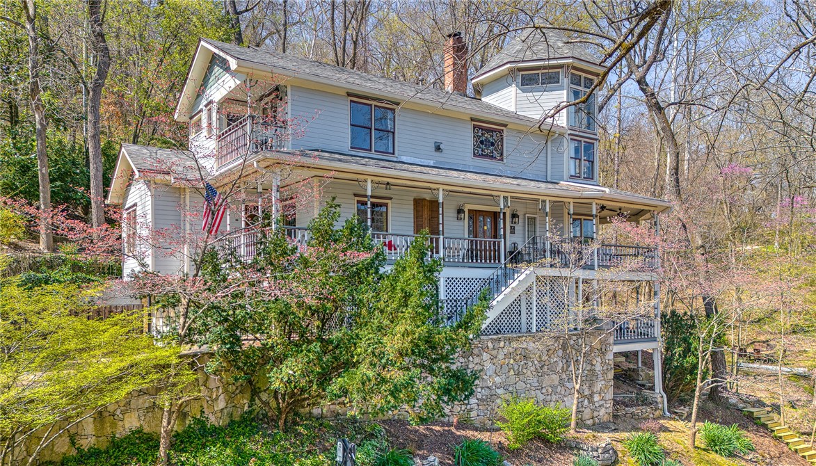 Magnetic Bays Sur - Residential