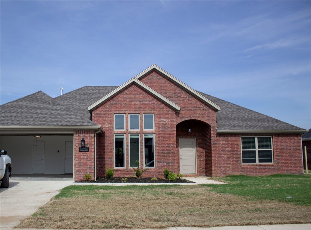 Brand new growing neighborhood with small town charm but close to a schools, parks, playgrounds, and shopping. Home has granite countertops, Stainless steel appliances, fireplace in living room, smart homes features, beautiful woodlook tile in common areas, tiled master shower, carpet in bedrooms and covered patio to relax or for entertaining. This is an open floor plan.