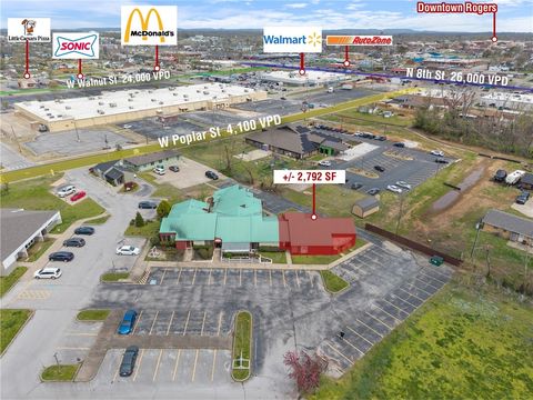 Photo of 1106-1108 W Poplar Place, Rogers, AR 72756 (MLS # 1323400)