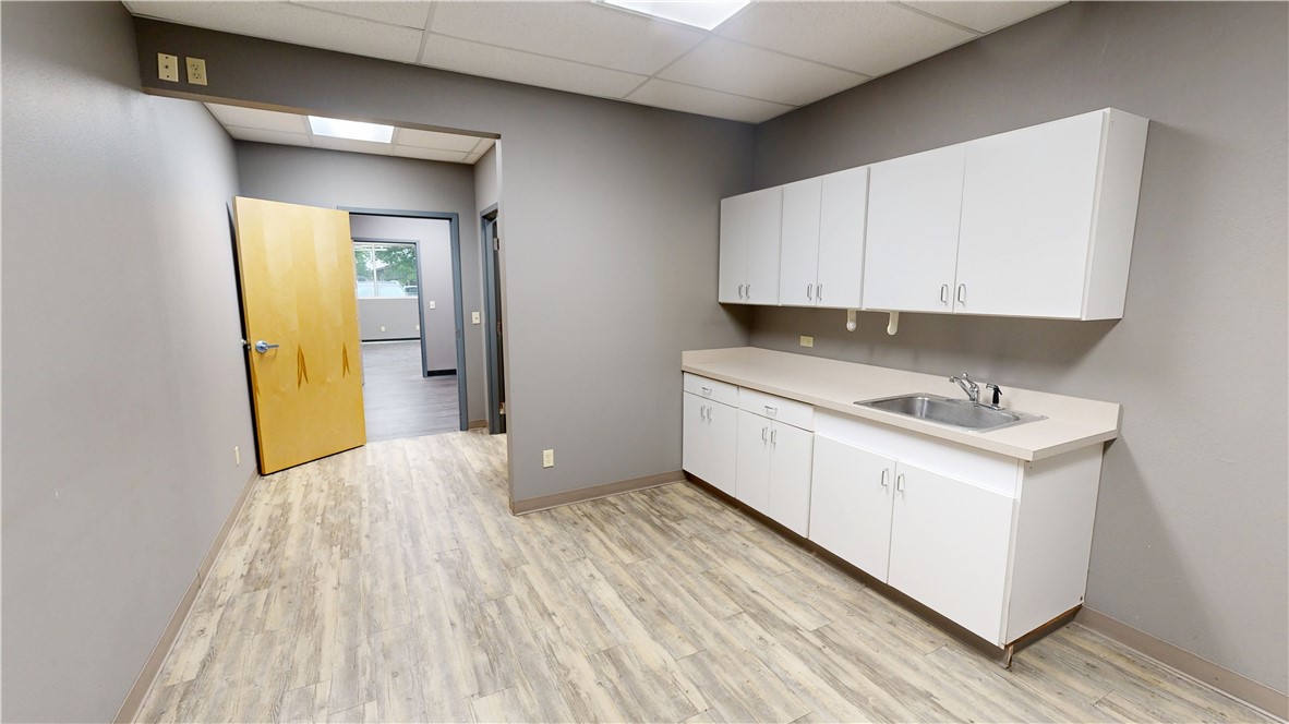 Beau Terre Office Park - Commercial Lease