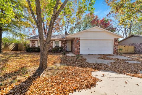 Photo of 3417 Sandpiper Drive, Fayetteville, AR 72704 (MLS # 1328877)