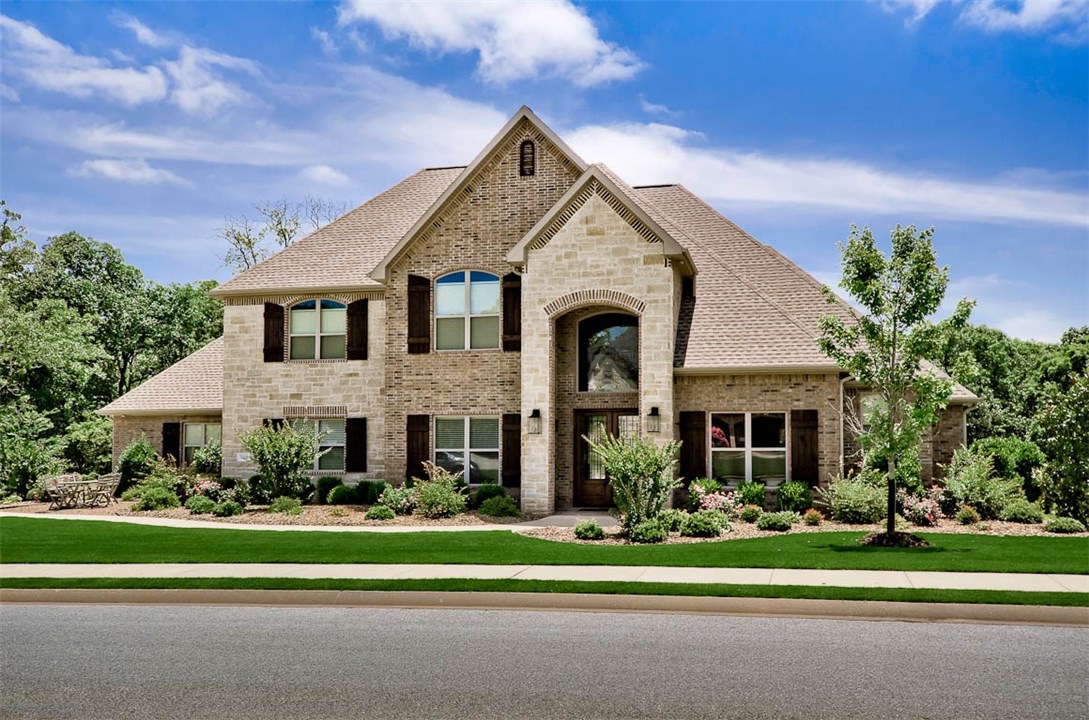 Oak Tree Centerton - Residential