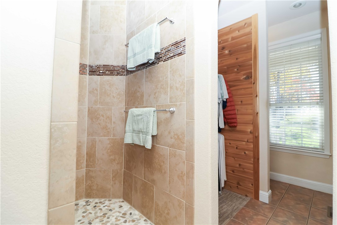 Point At Falls Hollow, The Rurban - Residential