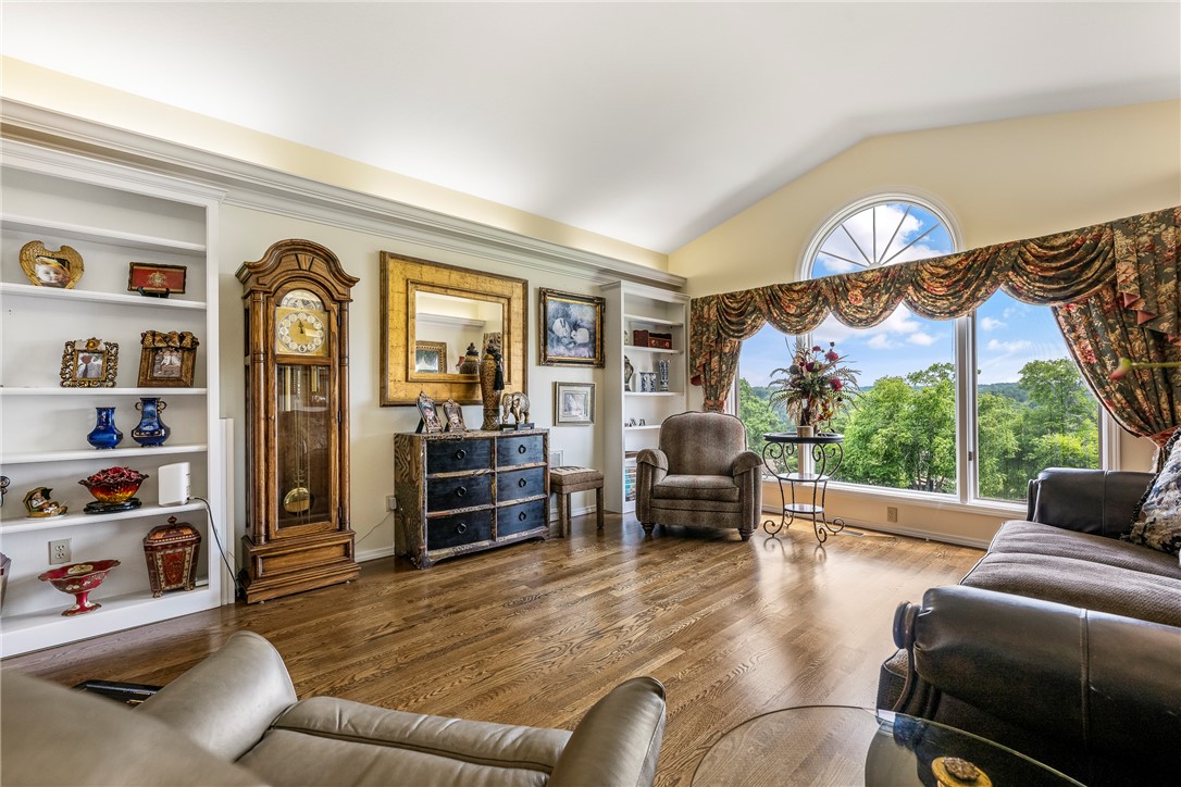 Kipling Courts Bvv - Residential
