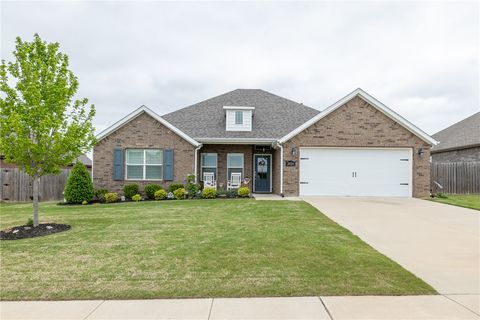 Photo of 3434 Bowen Drive, Springdale, AR 72764 (MLS # 1344206)