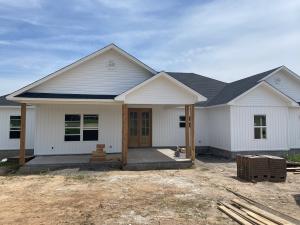 Craftsman style home! This home has luxury from A to Z. Home has 4bedrooms 2 baths 9-10 ft ceilings through out, open floor plan, granite with custom cabinets with large island in kitchen. A must see.