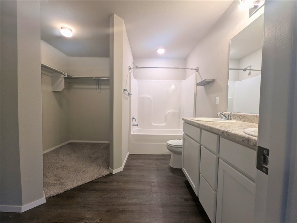 Creekside Meadows - Residential