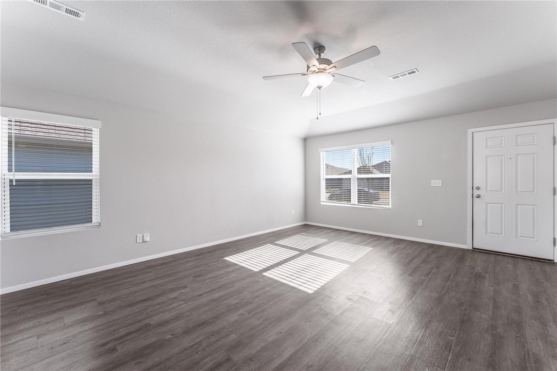 Creekside Meadows - Residential