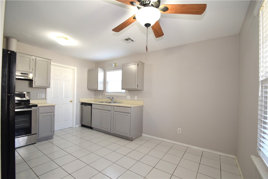 Parkcrest Add Bentonville - Residential Lease