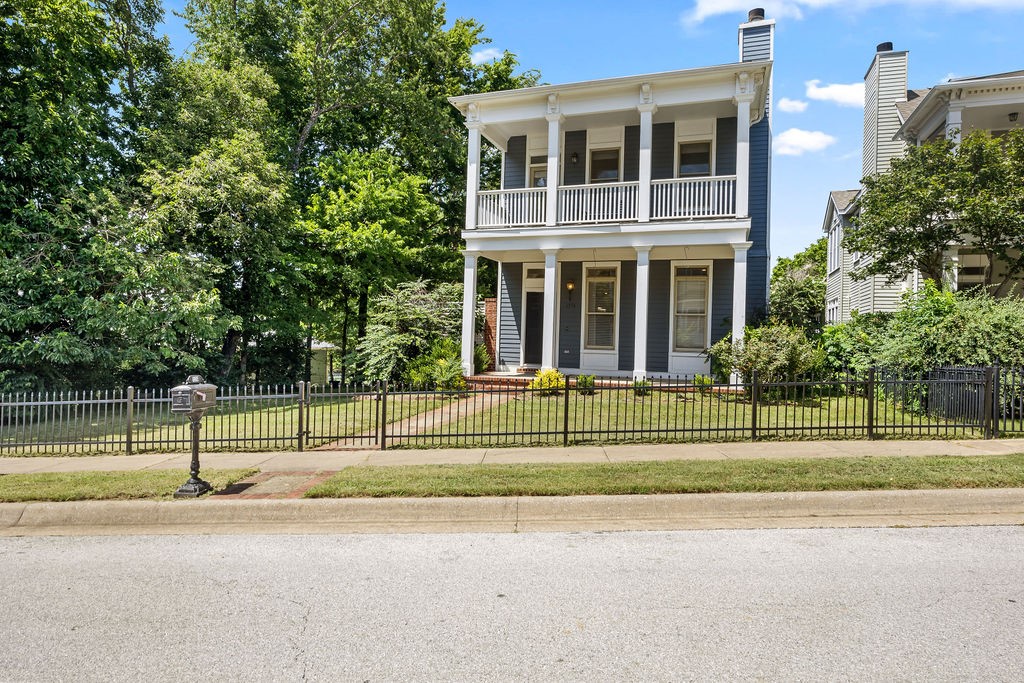 Charleston Place - Residential