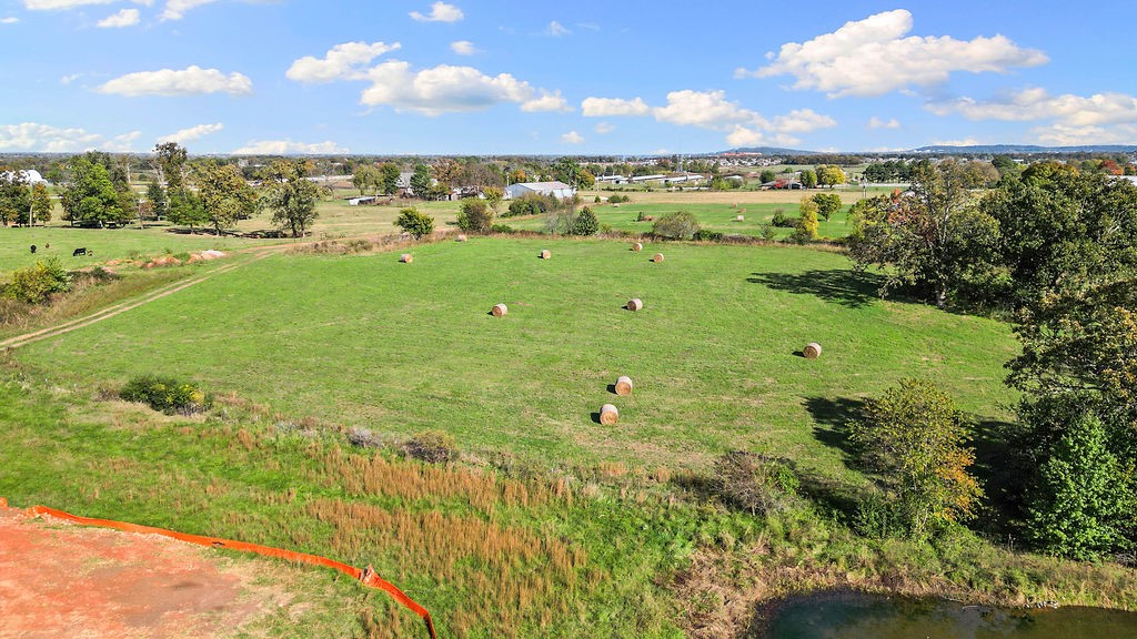 24-18-31-Springdale - Land