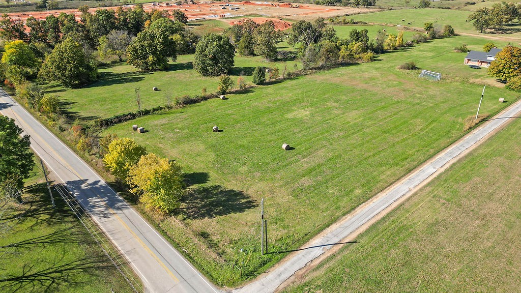 24-18-31-Springdale - Land