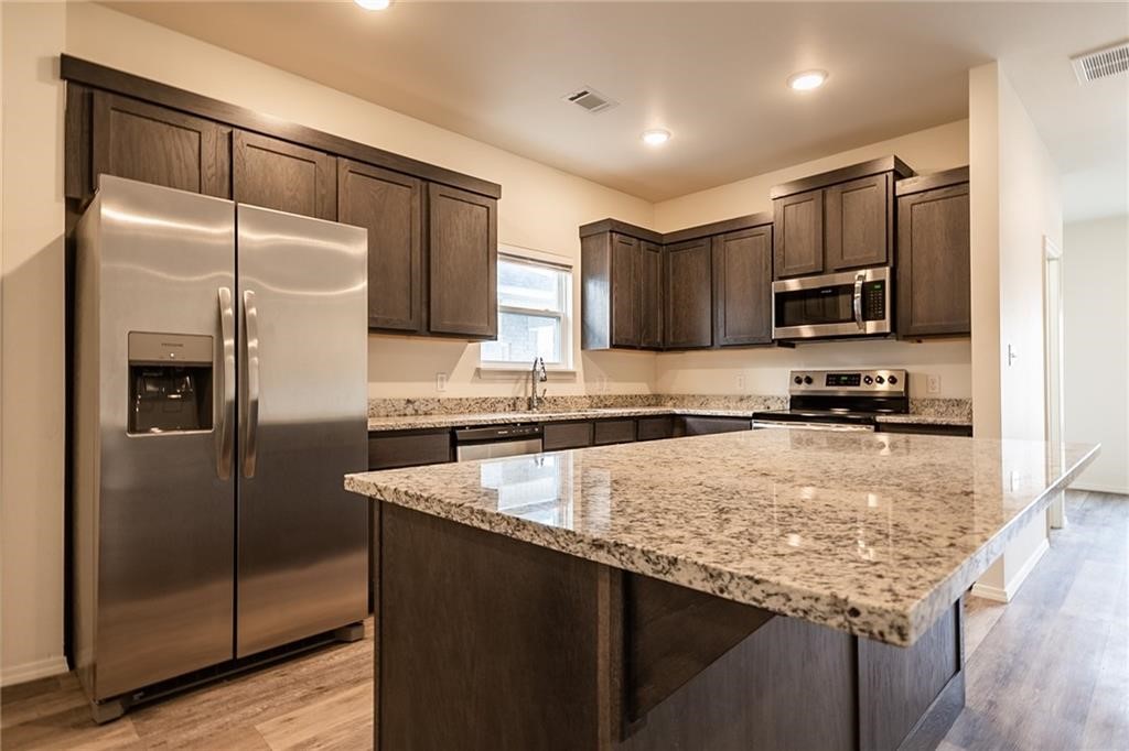NA - Residential Lease