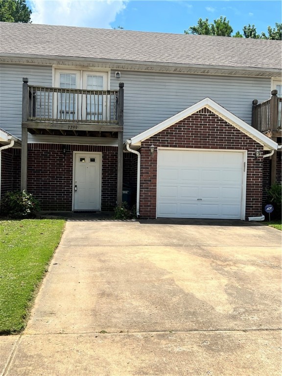 Available today, Very clean, centrally located townhouse in Fayetteville! This spacious two-bedroom, two-and-a-half-bathroom townhouse offers new LVP flooring, and ceramic flooring. With a one-car garage. Situated on the U of A bus route, commuting to campus made easy. Whether you're a student or a professional, this townhouse provides a convenient location for all your needs. Enjoy the benefits of being centrally located, with easy access to shopping, dining, and entertainment options. $40 application and processing fee per adult. Pets are negotiable. No Cats! No Smoking!