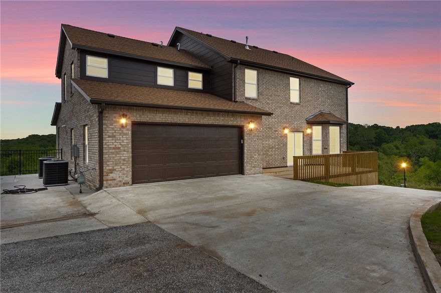 Builder will provide up to $10,000.00 towards a 2/1 Buydown and preferred lender will provide up to $5,000.00.  New construction home in an amazing location, located just minutes from Bentonville Square, Momentary and Crystal Bridges. This home is located right by Hand Cut Hollow Trailhead which will give you access to endless miles of biking trails. This home will have 5 bedrooms, 3.5 baths, office, bonus room and a formal dining room. This build boasts an open floor plan filled with modern touches and upgrades throughout. Neighborhood amenities include a community pool and clubhouse.