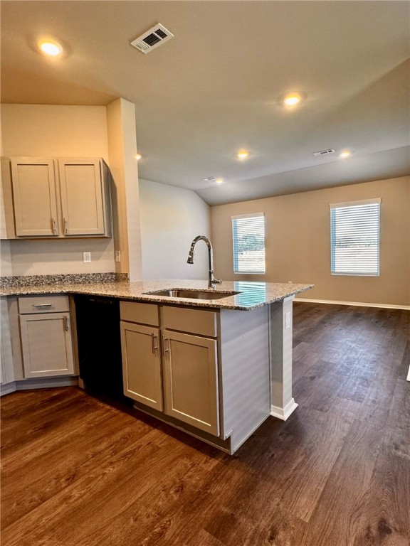 WALNUT HILL SUB PH III-PEA RIDGE - Residential Lease