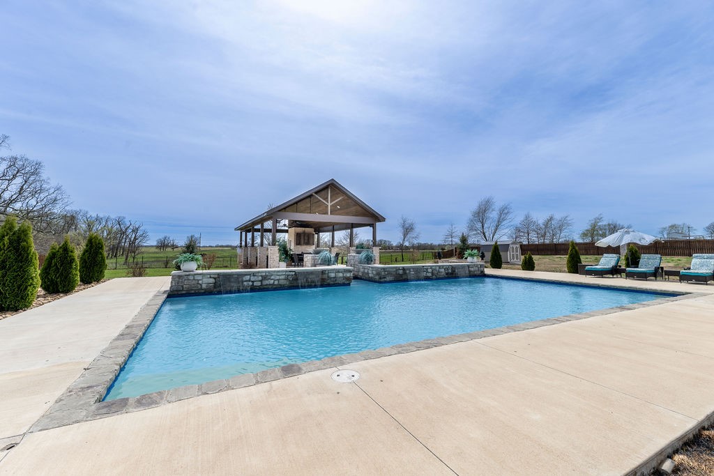 Tontitown Outlots - Residential