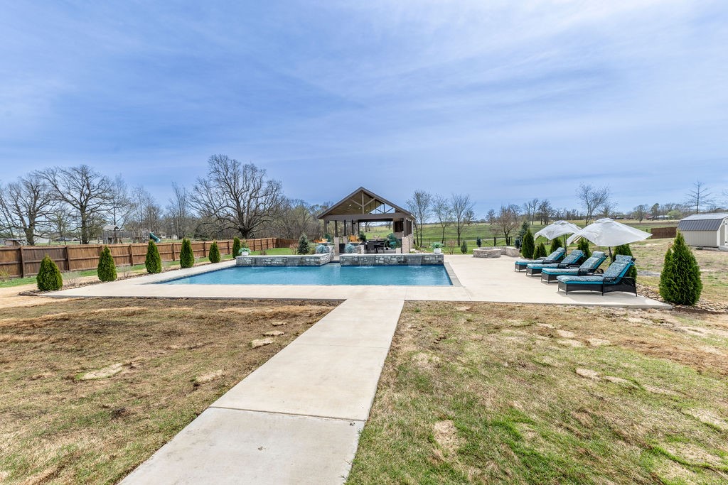 Tontitown Outlots - Residential
