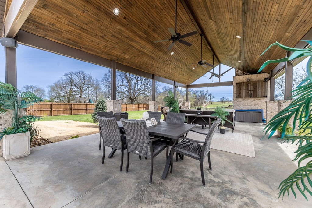 Tontitown Outlots - Residential