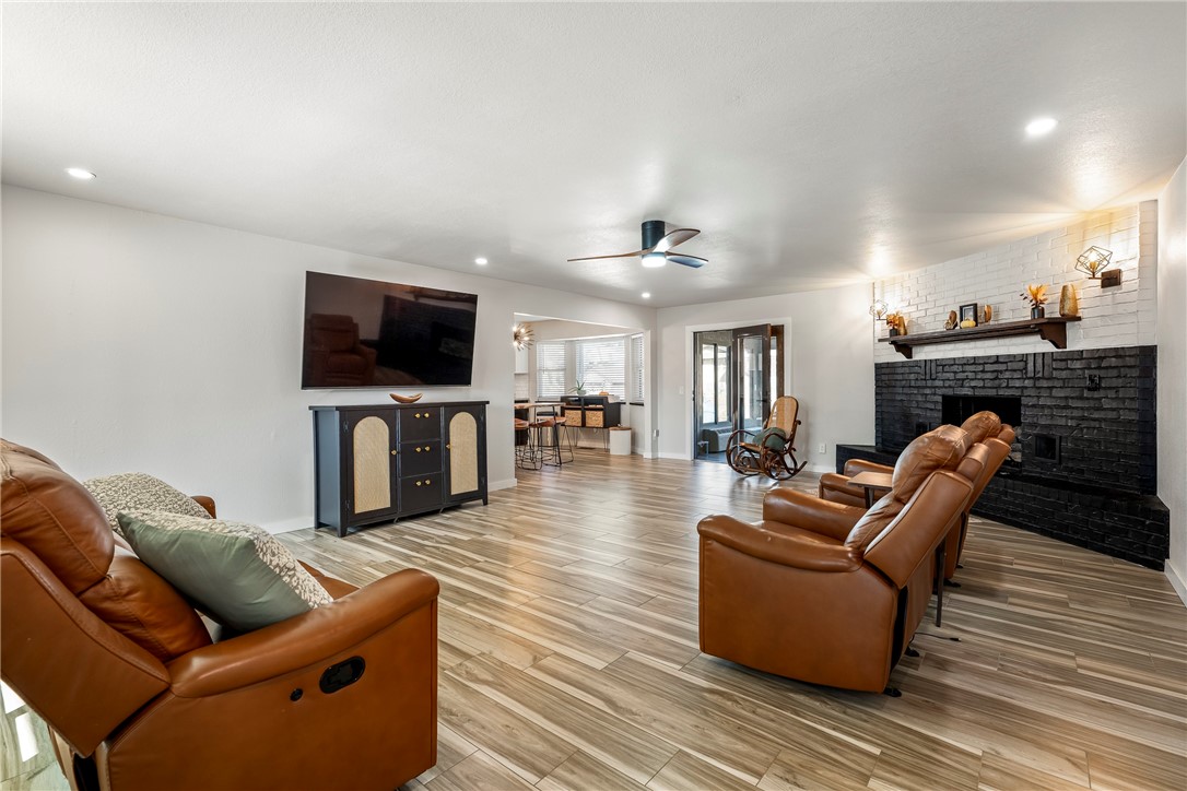Woodland Acres - Residential