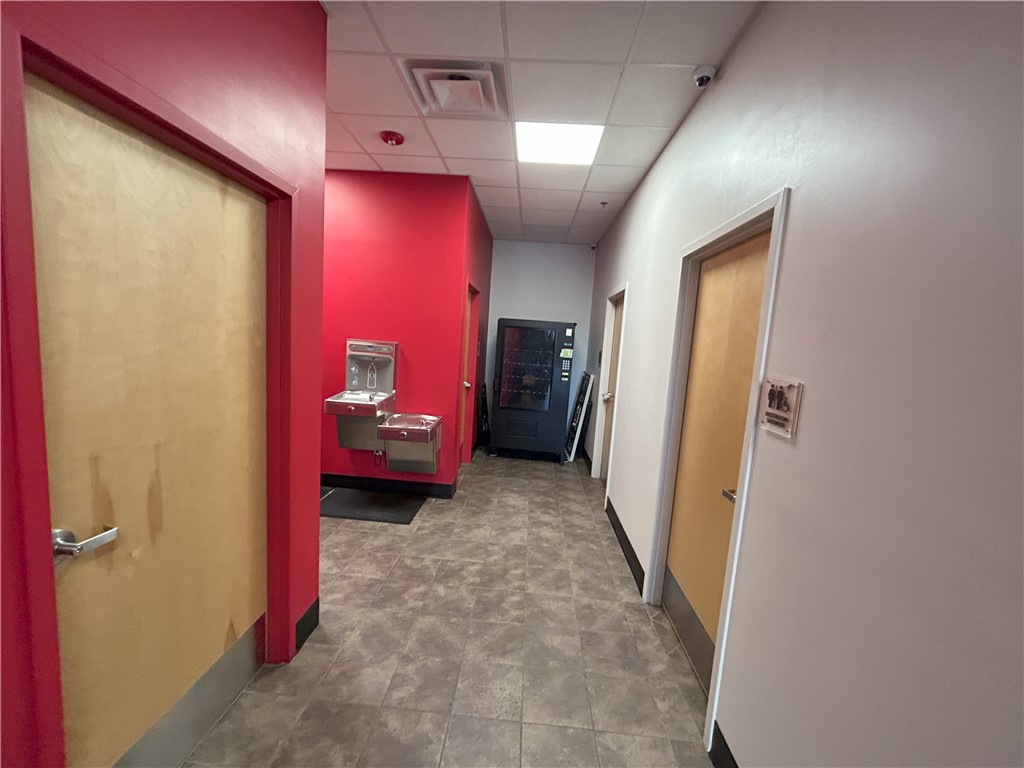 Fayetteville Outlots - Commercial Lease