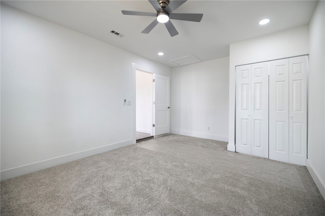 Dixieland Village 1st Add Rogers - Residential