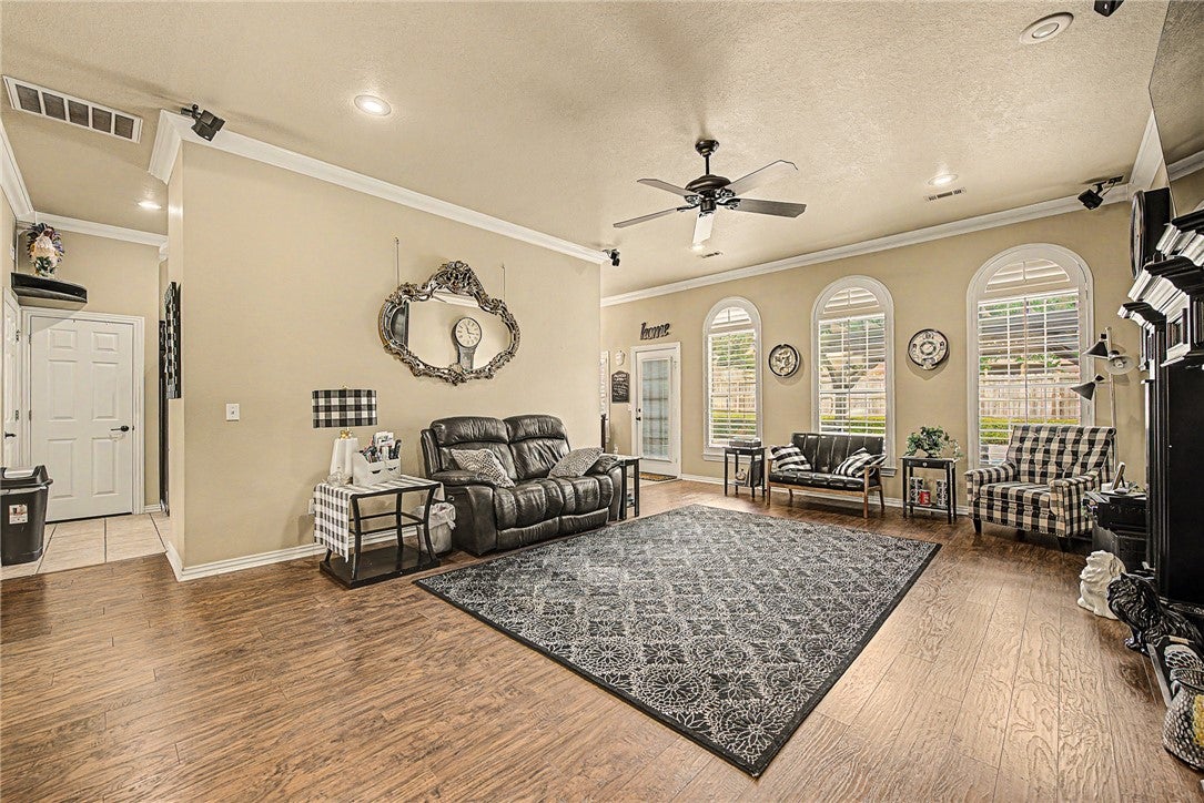 3624 Savannah Lane