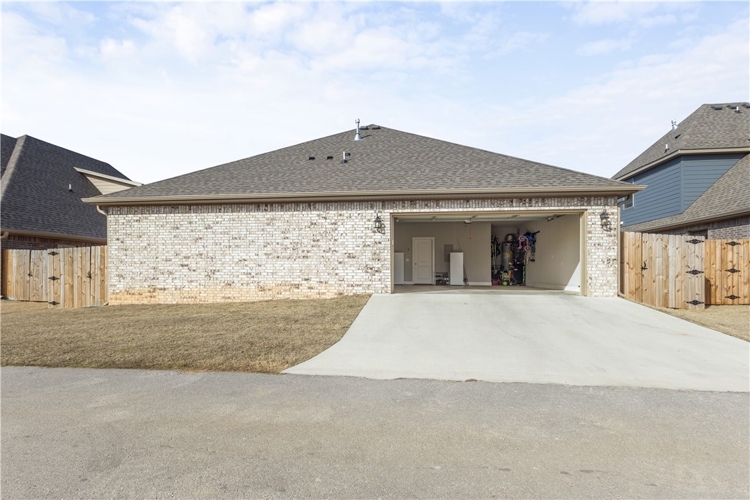 OSAGE HILLS SUB PH 1-BENTONVILLE - Residential