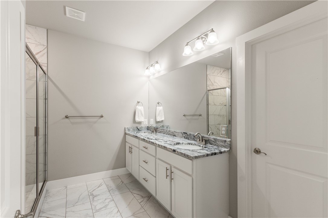 OSAGE HILLS SUB PH 1-BENTONVILLE - Residential