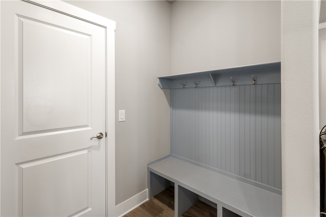 OSAGE HILLS SUB PH 1-BENTONVILLE - Residential