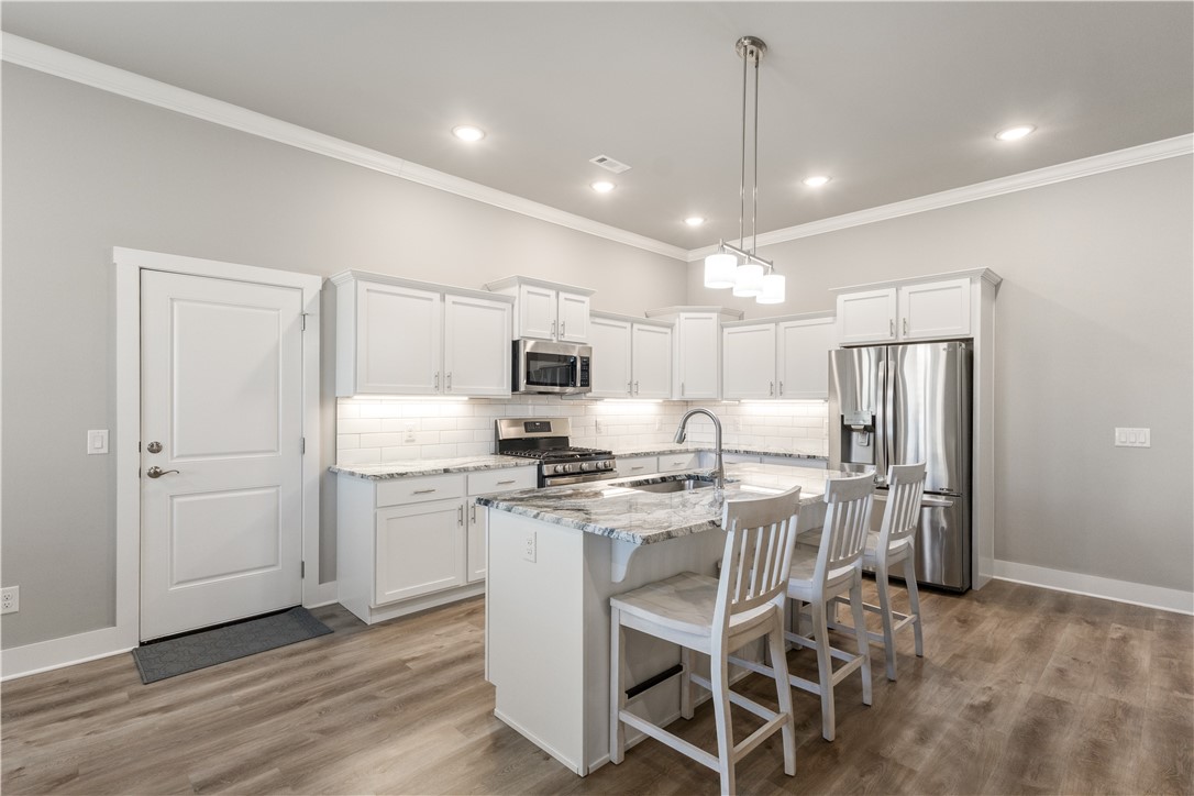 OSAGE HILLS SUB PH 1-BENTONVILLE - Residential