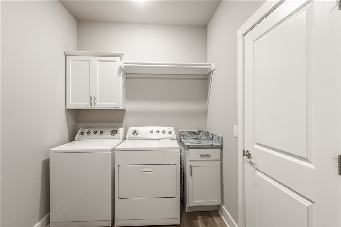 OSAGE HILLS SUB PH 1-BENTONVILLE - Residential