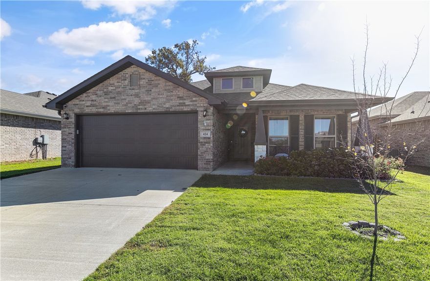 This like new, North facing Schuber Mitchell home complete with a smart home package and landscape package is waiting for you!  10 foot ceilings in the entryway, master bedroom, kitchen and living area.  Featuring a large, covered back patio complete with shades to watch the game in the back.  Well taken care of and no neighbors in the back. 2 year structural warranty remaining for the new owners.  Come see this one today!