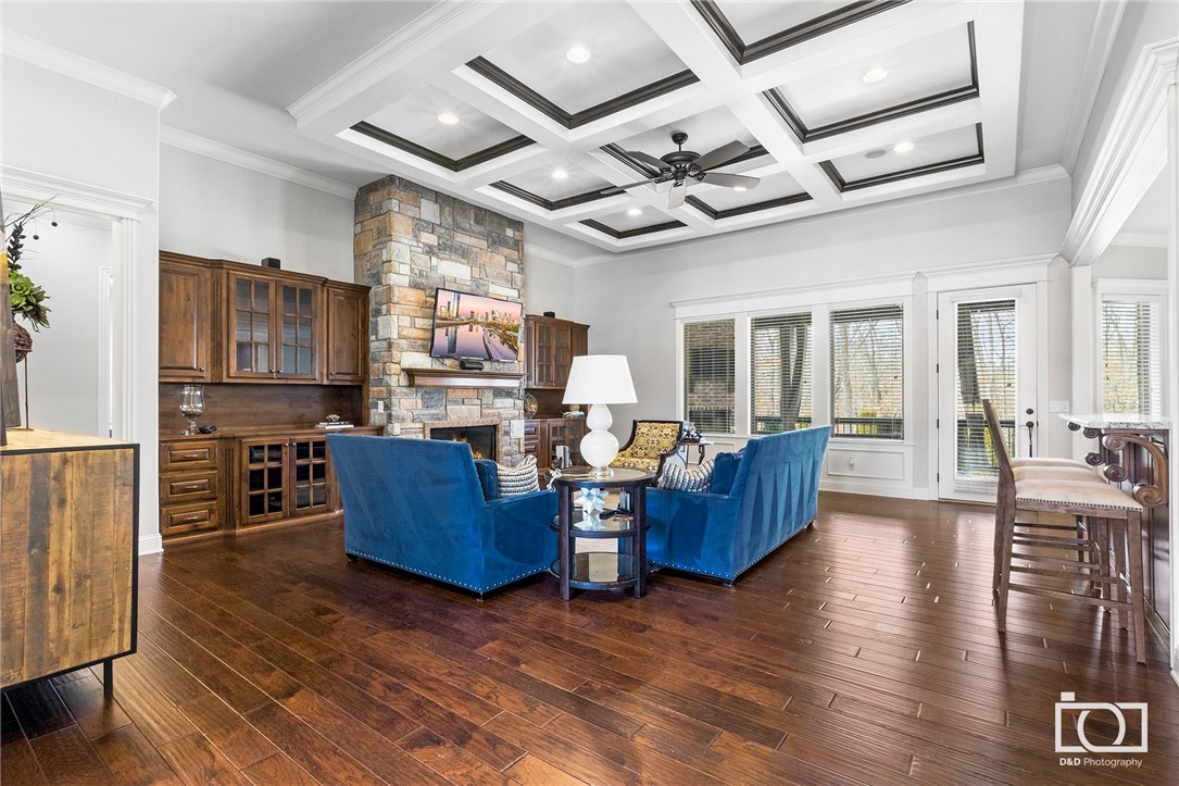 Versailles Sub - Residential