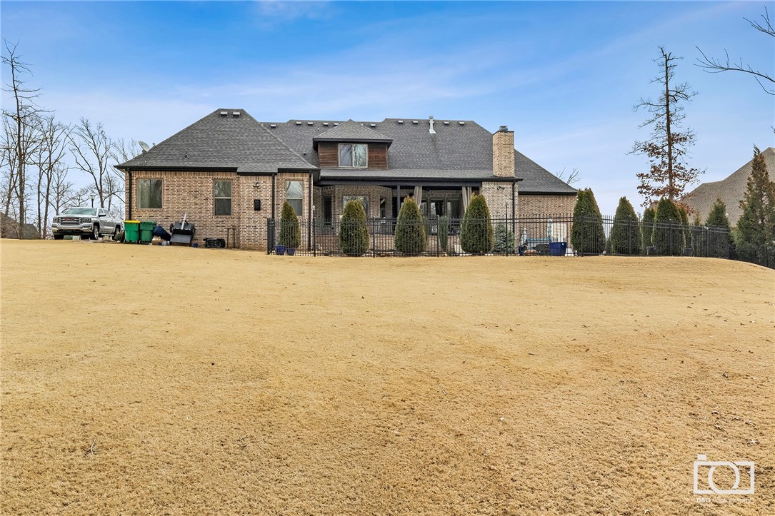 Versailles Sub - Residential