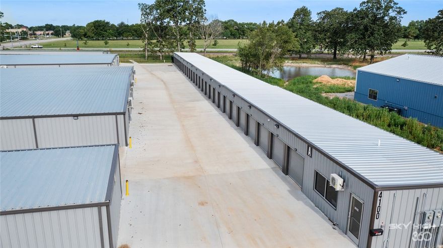 Rare opportunity to own Self-storage in booming Northwest Arkansas. All storage around the area is 94%+ Leased more or less, at all times as of recently. This storage is brand new, and has potential to be operated remotely. The facility is mostly climate controlled which seems to demand higher rental rates than non-climate storage by about 30-40% a market study showed. The facility is on 3.46 acres, is fully gated, equipped with cameras and even has an office on site with a restroom. The driveways are all concrete. The exposure to the high traffic count at this busy corner is vast. This is a very busy corner in an impressive demographic area of Northwest Arkansas.