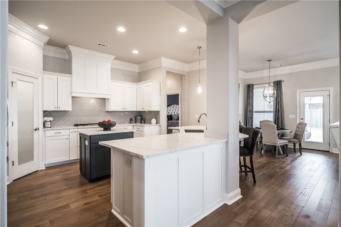 Lochmoor Club Sub Ph Ii Bentonville - Residential