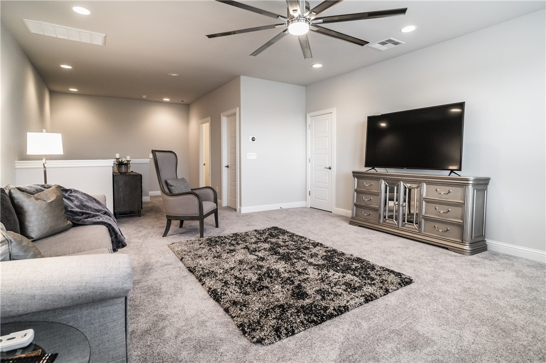 Lochmoor Club Sub Ph Ii Bentonville - Residential