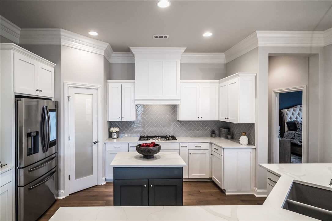 Lochmoor Club Sub Ph Ii Bentonville - Residential