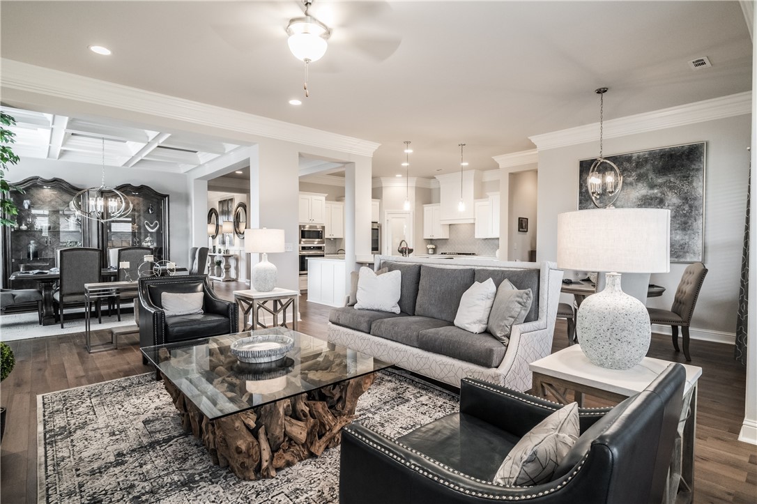 Lochmoor Club Sub Ph Ii Bentonville - Residential