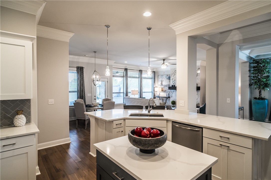 Lochmoor Club Sub Ph Ii Bentonville - Residential